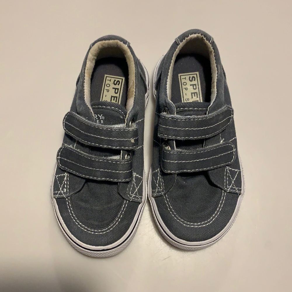 Toddler Sperrys, hardly worn size 6.5